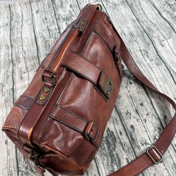 Fossil Lineage Framed Doctor/Lawyer Gladstone Bag – Cognac Brown Genuine Leather - Picture 14 of 16